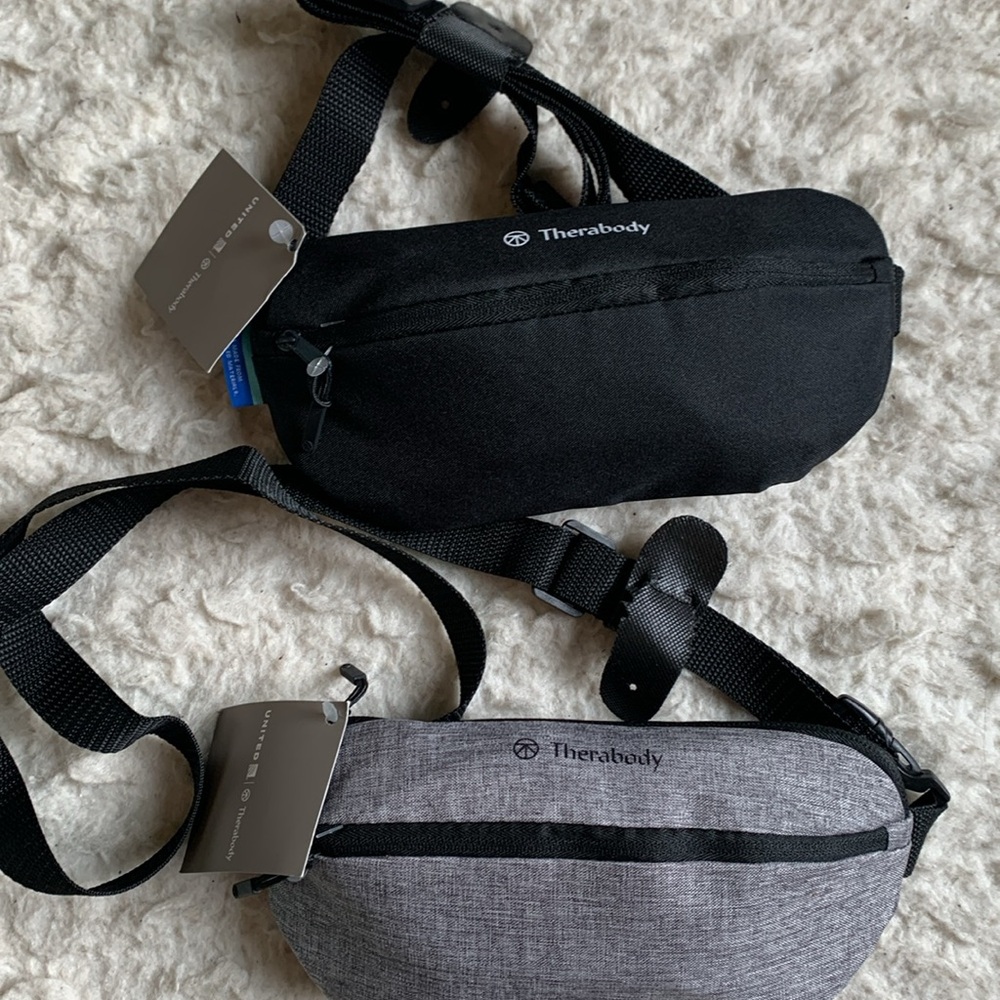 Therabody x United Airlines Travel Toiletries Fanny Pack Crossbody Bag NWT